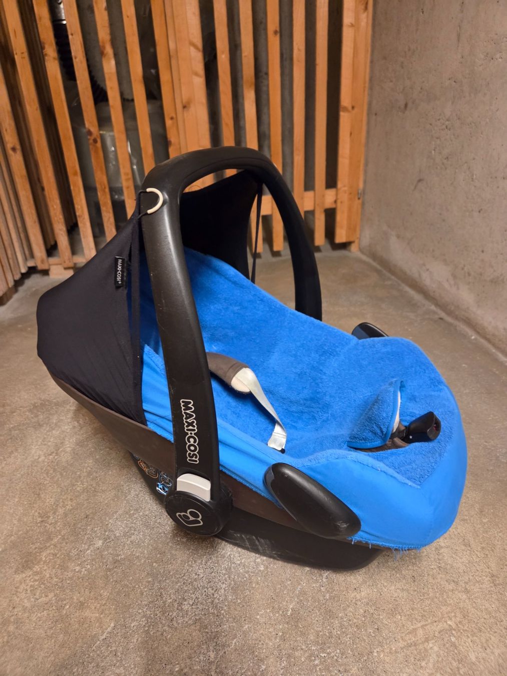 Maxi-Cosi Seggiolini per auto: Maxi Cosi – Usato da Zürich venduto da tan_6ryy
