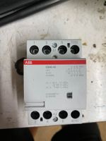 Abb Installationsschütz Relais ESB40-40