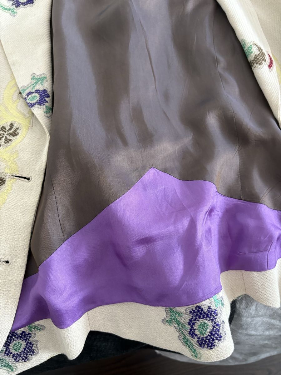 Etro Jacken: Etro women's vintage jacket, perfect condition – Gebraucht aus Lausanne von oyu_hgg5 6