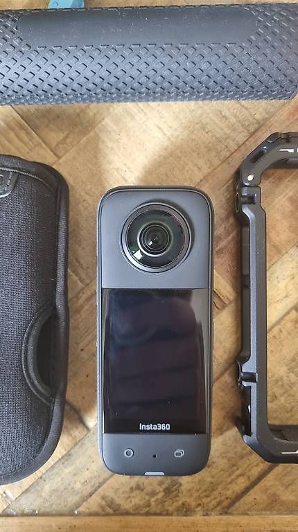 Insta360 Action Cam: Insta 360 x3 – Gebraucht aus martigny von julienperret 1