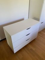 Weisse Kommode