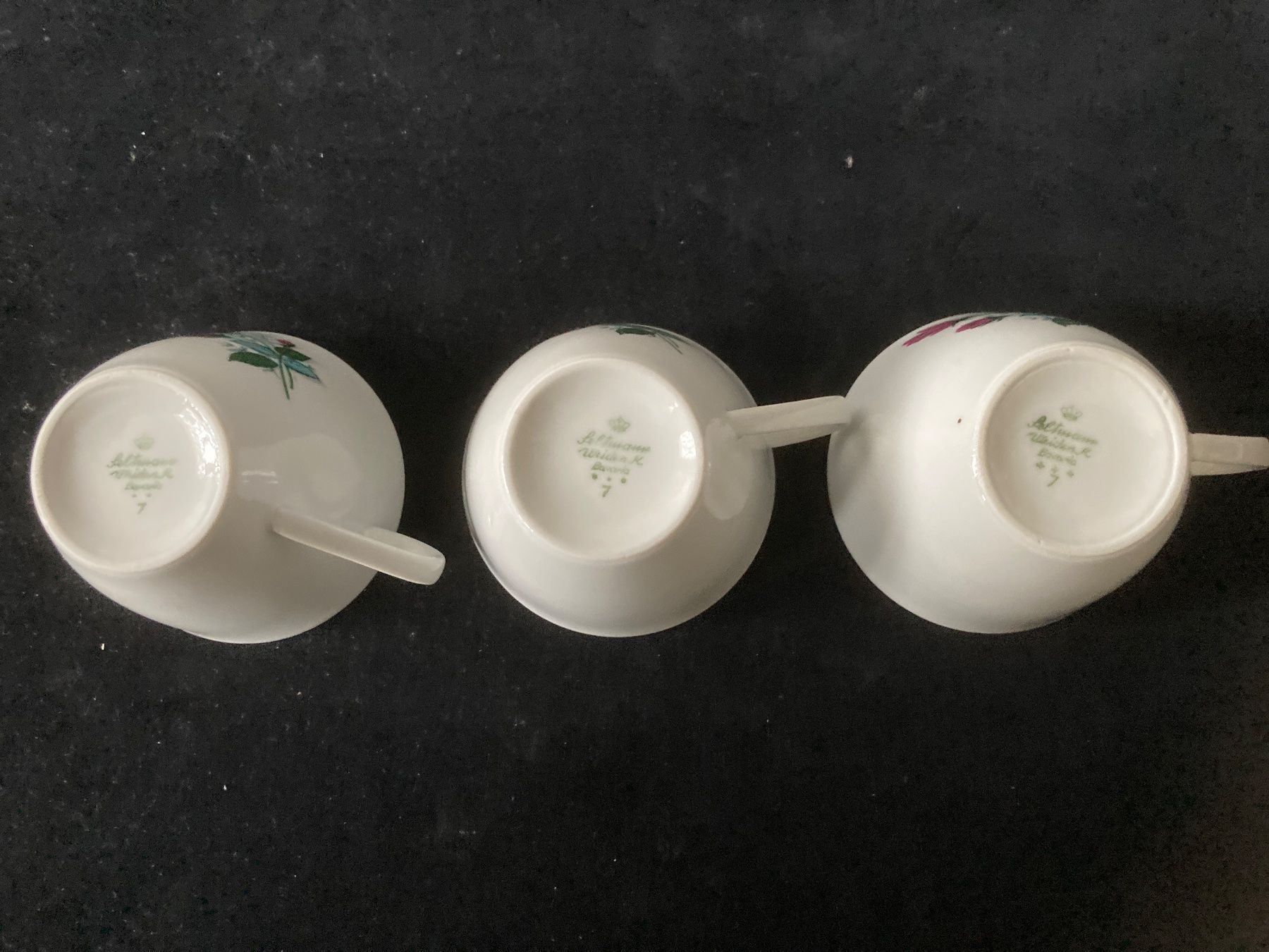 Tazze: 3 Tassen mit Rosen-Muster Bavaria – Usato da Zürich venduto da Chaeffeler 2