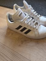 Adidas Sneaker 43