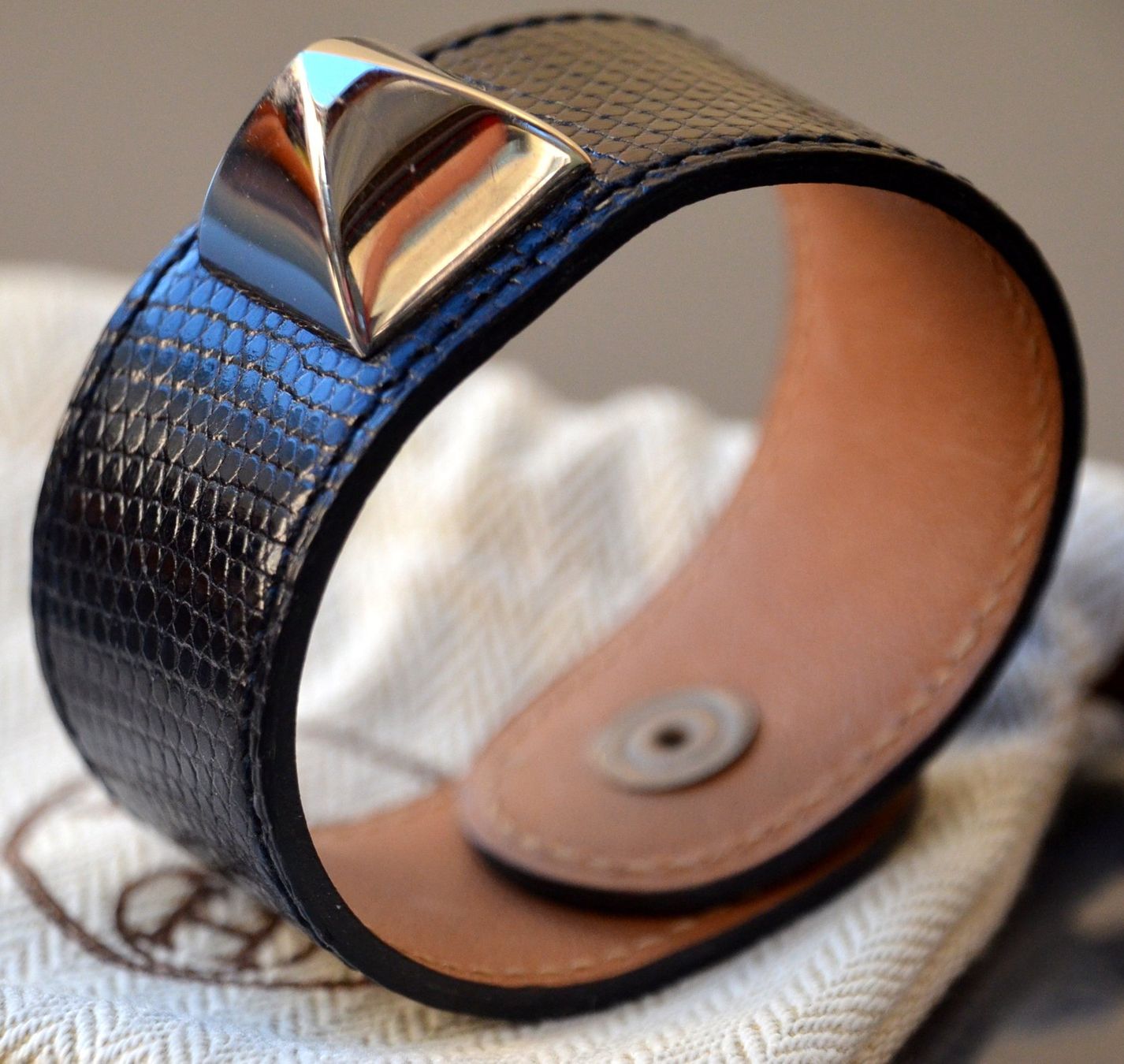 Hermès Bracciali & Braccialetti: Hermès Médor Armband / bracelet – Usato da Collonges venduto da Auganien 3