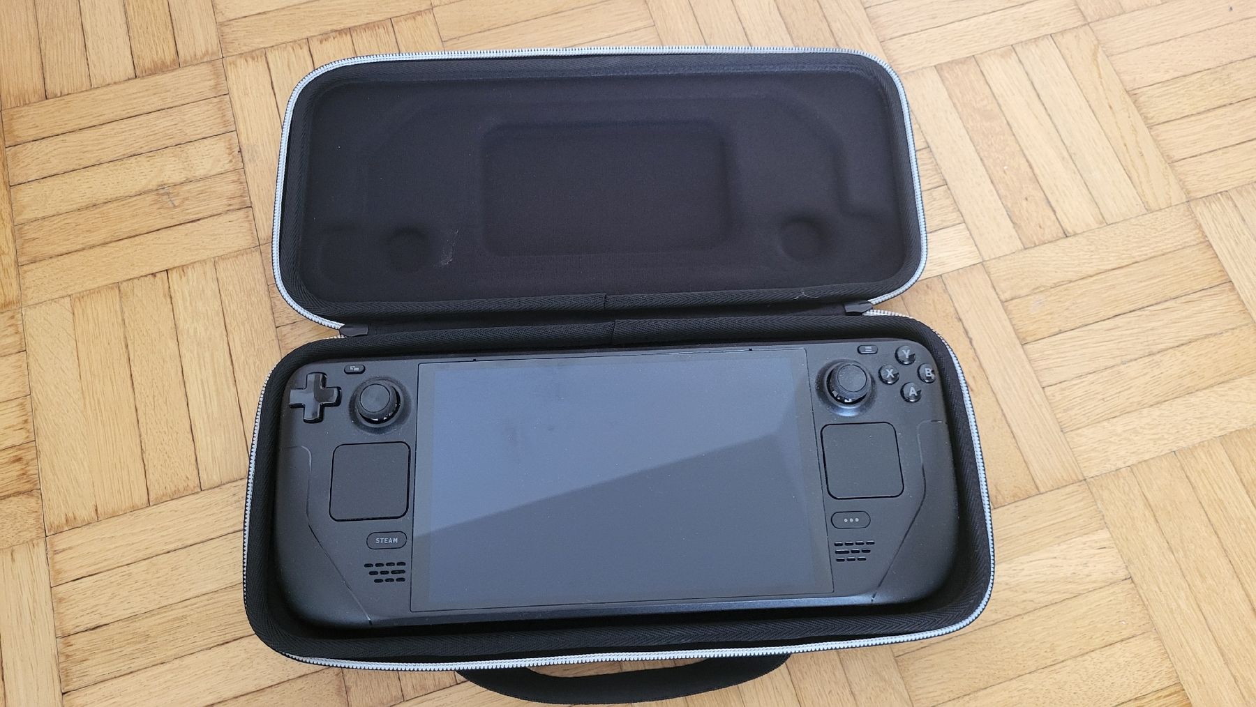 Valve Console: Valve Steam Deck OLED 512GB mit Docking Station und Case – Nuovo (secondo la descrizione) da Bern venduto da Jayless 3