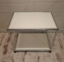 USM Haller Beistelltisch Reinweiss 37x50x44