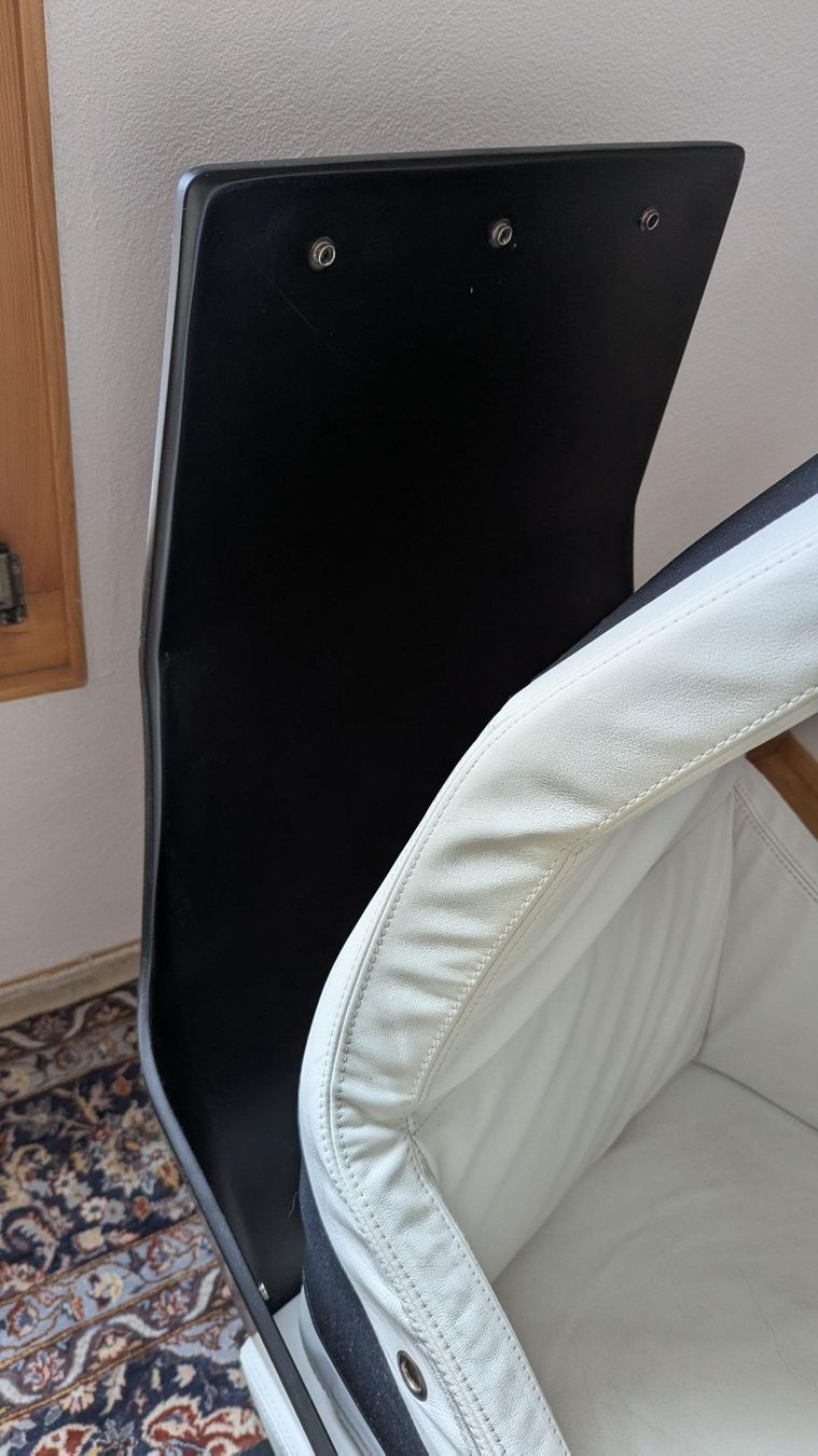 Ligne Roset Sessel: Designer Ledersessel, weiss, drehbar – Gebraucht aus Jenins von Vengel 3