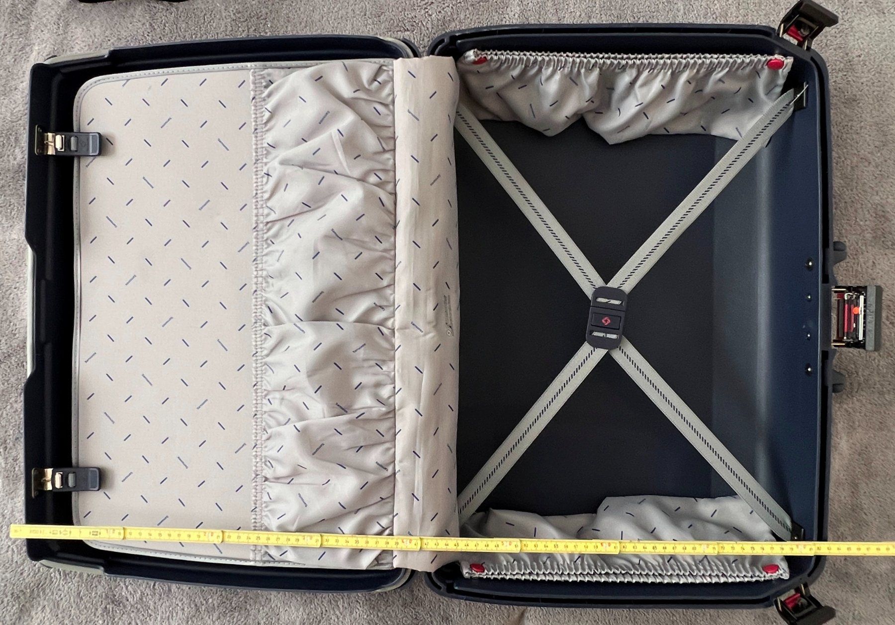 Samsonite Valises de voyage: Samsonite Koffer ca 60x43cm – D'occasion à Lodrino par Stema 5