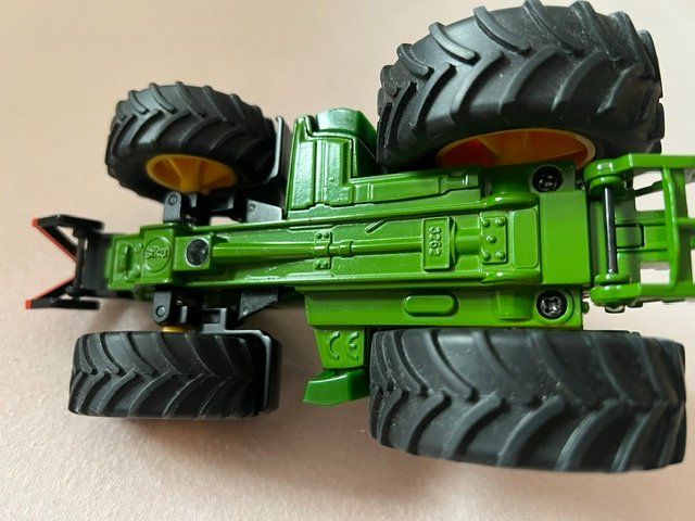 Siku Kit di modellismo & Modellini statici: Siku John Deere 7530 – Usato da Oensingen venduto da alpenvogel92 6