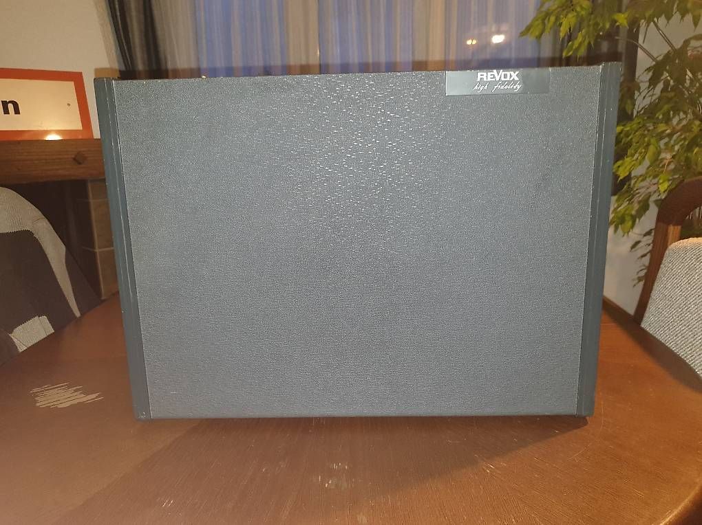 Cuffie: Revox High Fidelity inkl Original Kopfhörer – Usato da Muhen venduto da Gsell4 1