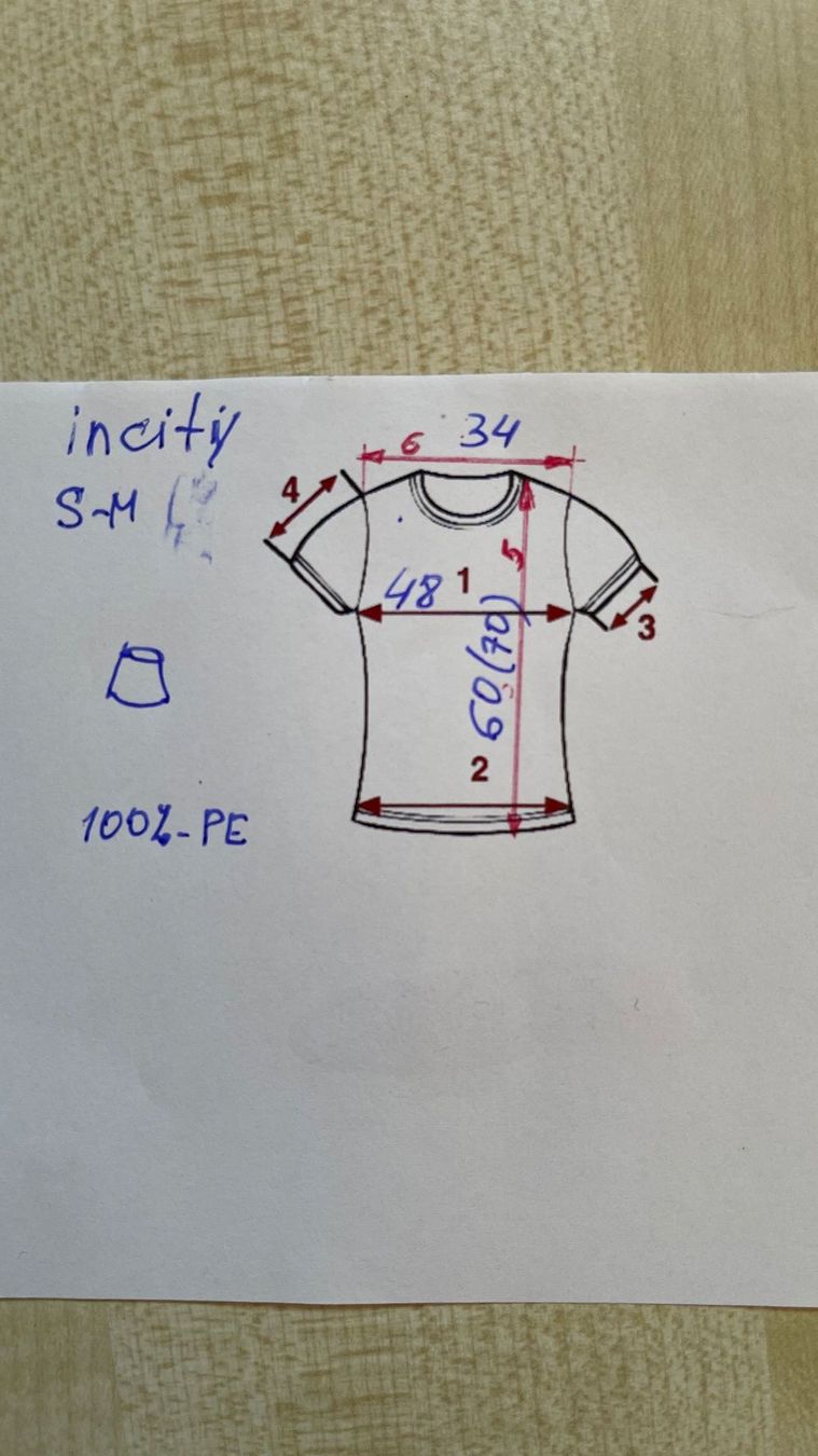 Valentino T-shirt: INSITY Valentino Styl S M/NP40CHF Pester – Nuovo (secondo la descrizione) da Kölliken venduto da Hap-7 7