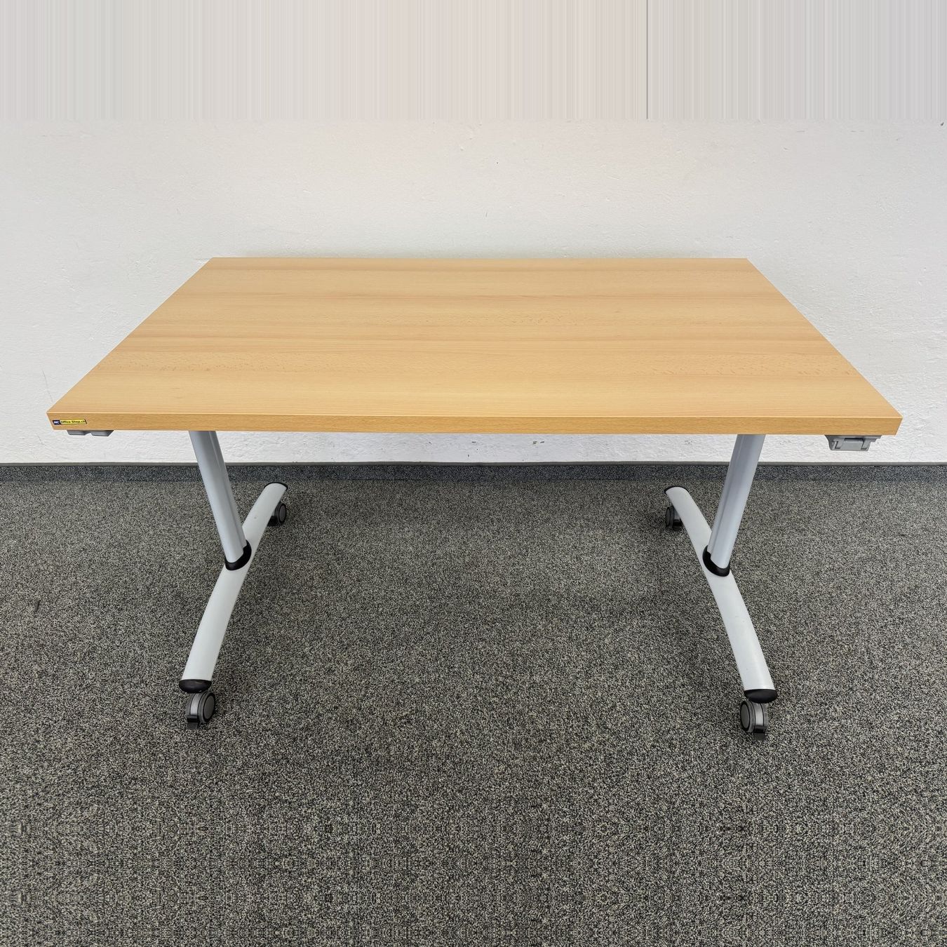 Classicon Tavoli: Welle Möbel Classico Roll-Sitzungstisch – Usato da Schönenwerd venduto da mcofficeshop