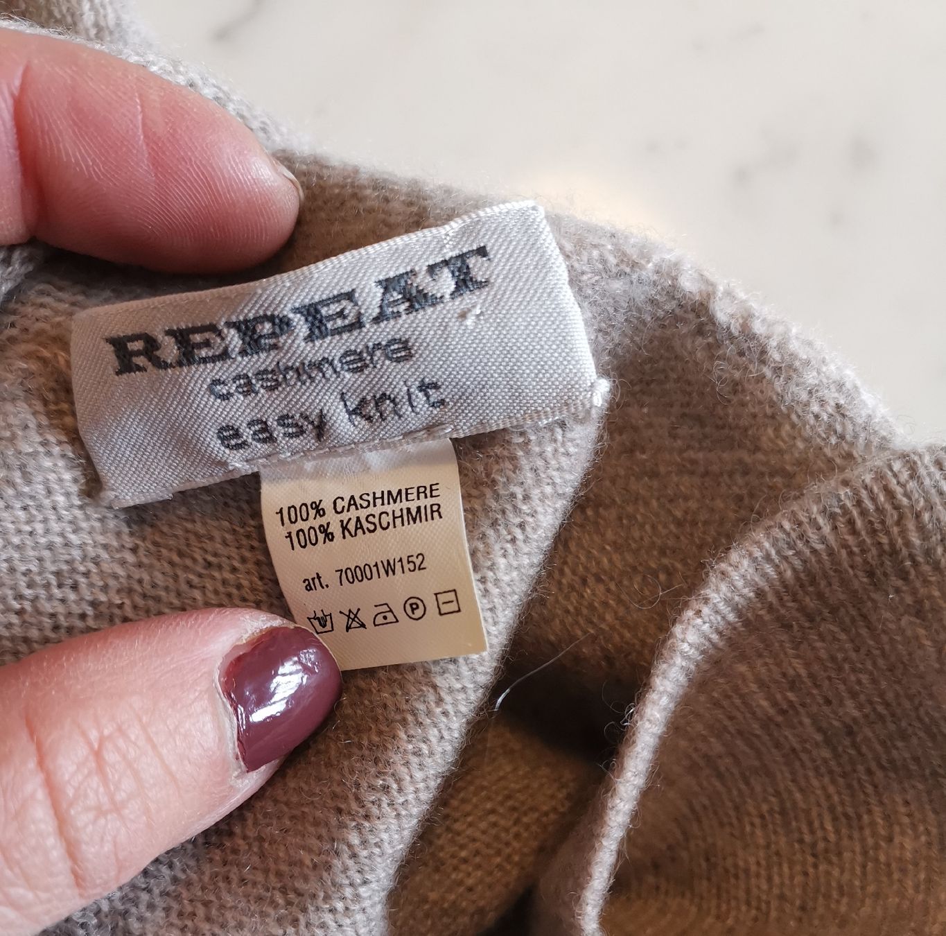 Repeat Sonstige Damenmode: Repeat, Cashmere Cape – Gebraucht aus Uerikon von pink_flamingo 1