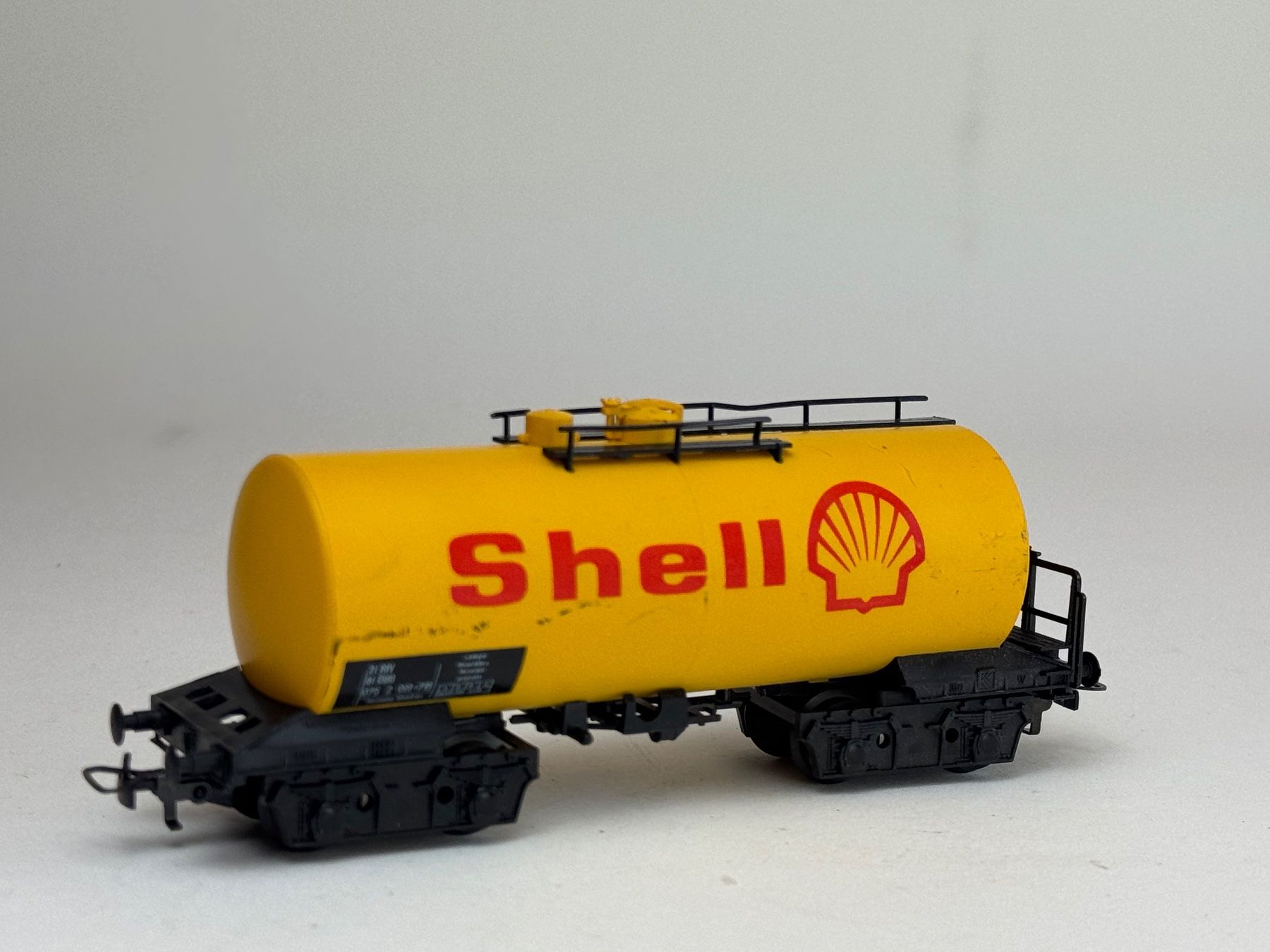 Roco Trains électriques: HR- Kleinbahn Tankwagon Shell – D'occasion à Elm par Wikmtz 1
