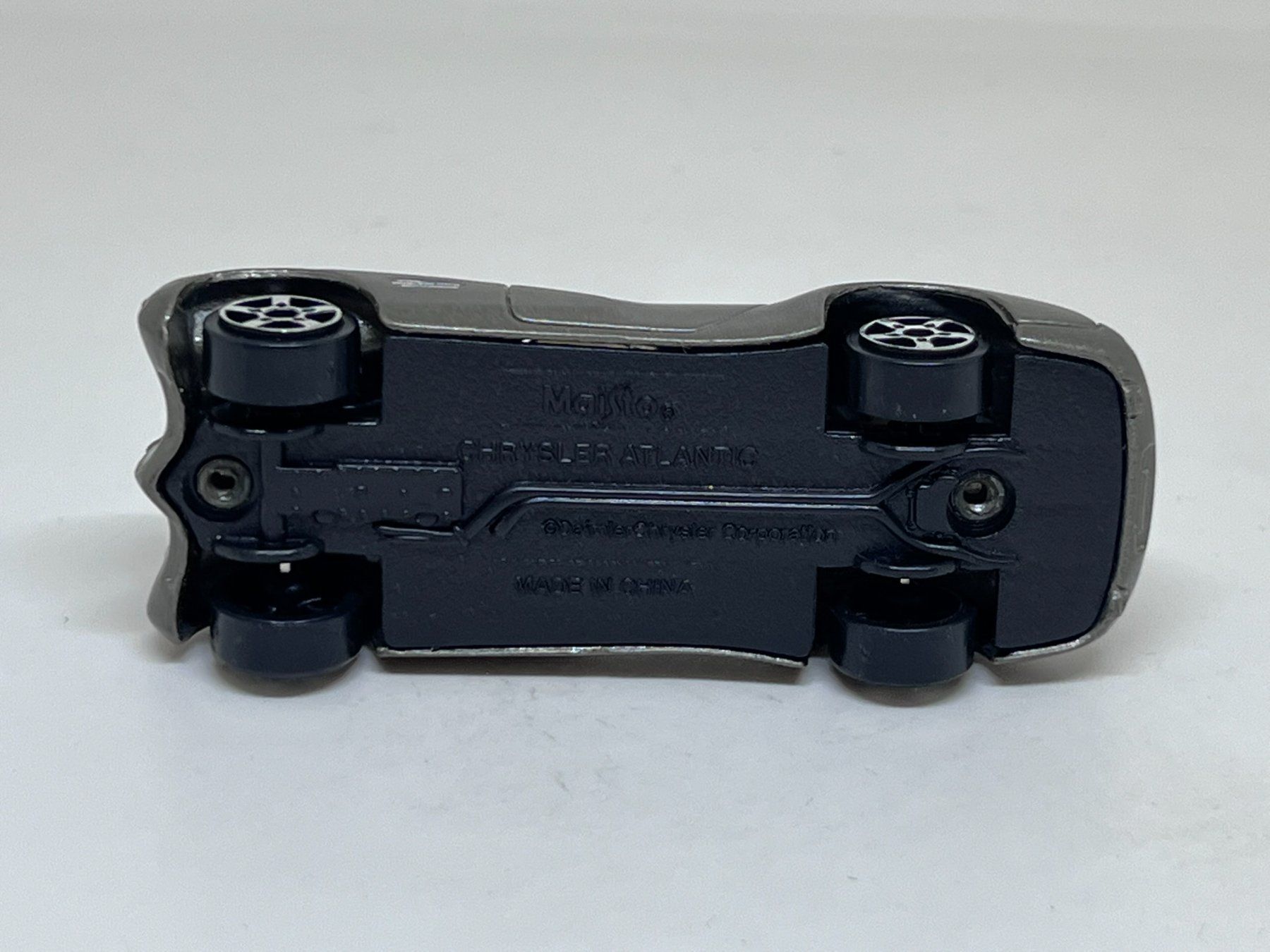 Maisto Modellini d'auto: Maisto Chrysler Atlantic #408 – Usato da Wildegg venduto da LaaBoutique 3