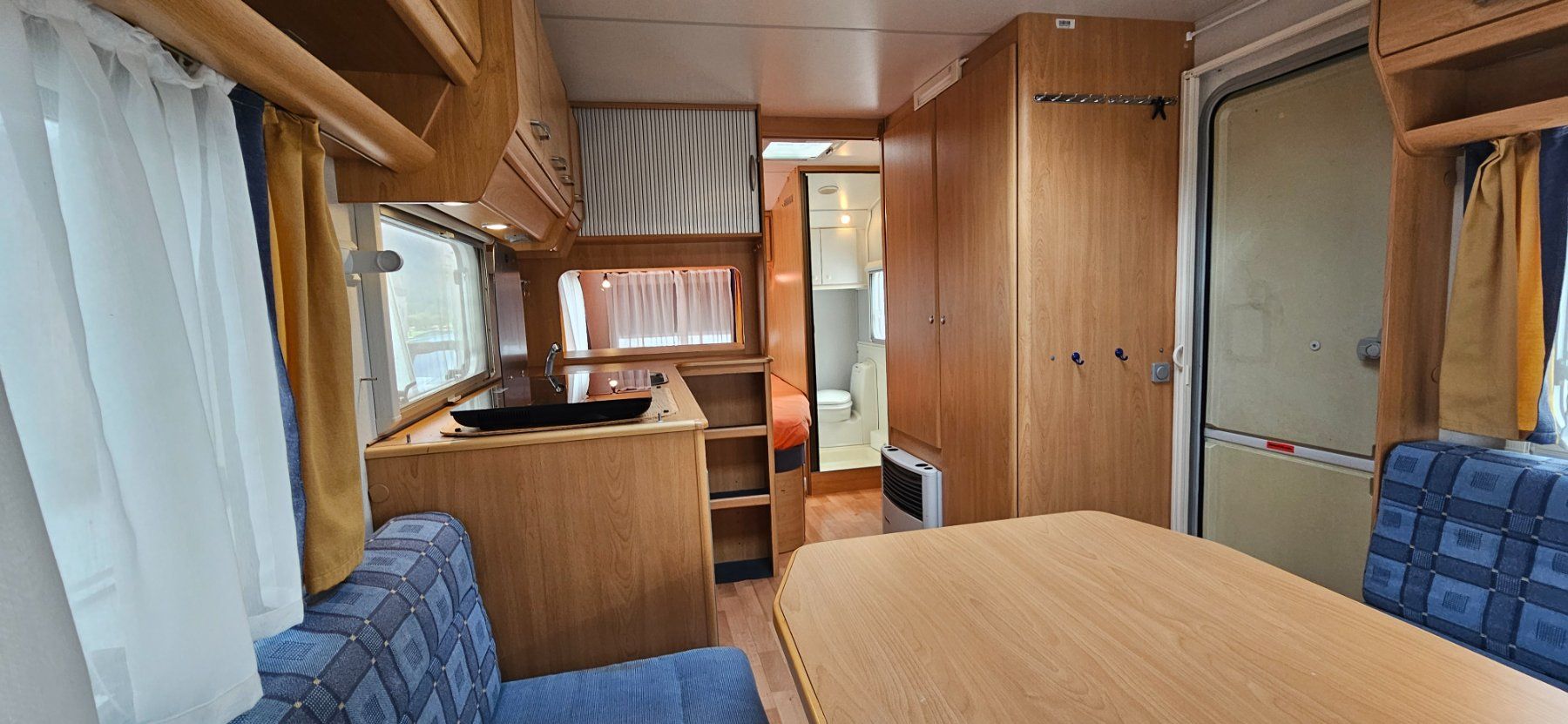 Anhänger: Wohnwagen Knaus 500 – Gebraucht aus Niederurnen von Olivenstein 5