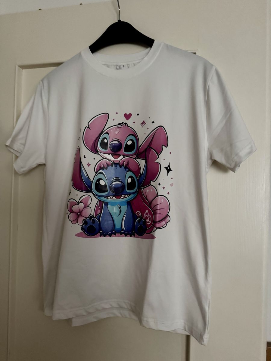 T-shirt: T- Shirt – Nuovo (secondo la descrizione) da Schaffhausen venduto da mar_jk9z