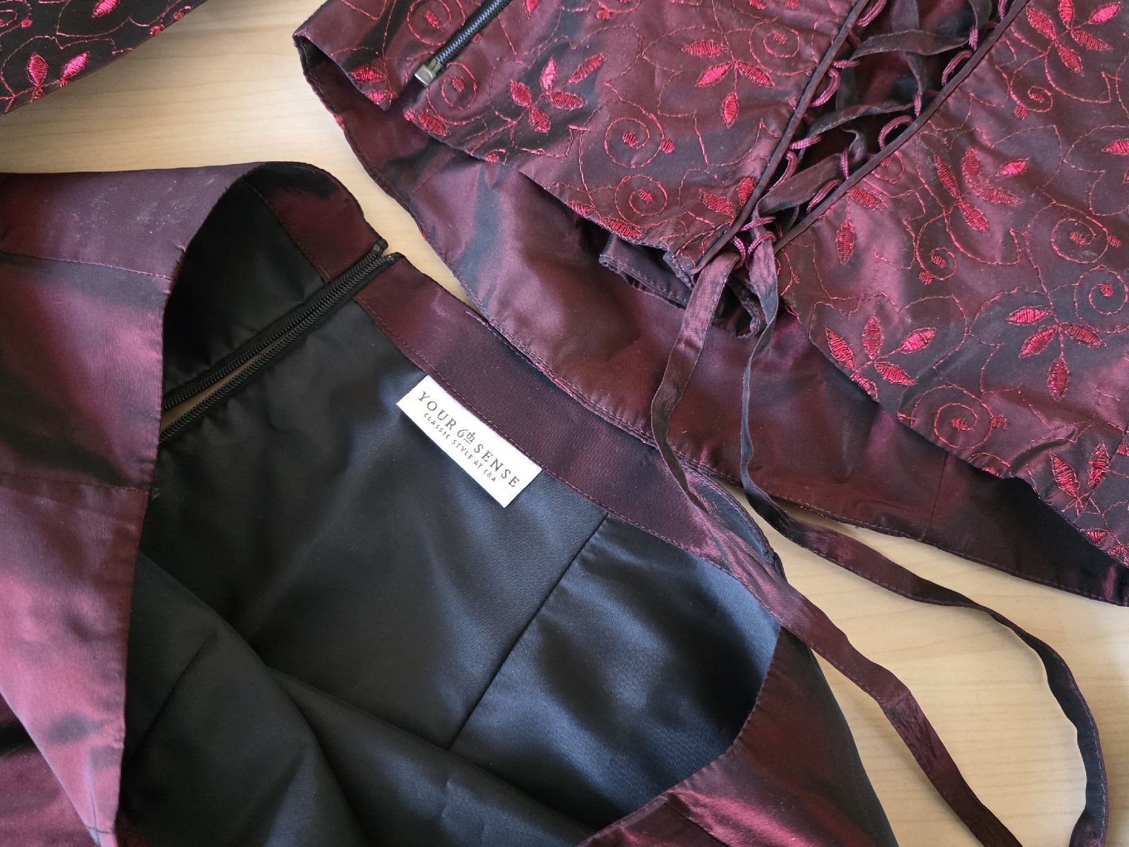 C&A Vestiti: Rotes Abendkleid mit Stola, Grösse 38  – Usato da Suhr venduto da andreas_2008 3