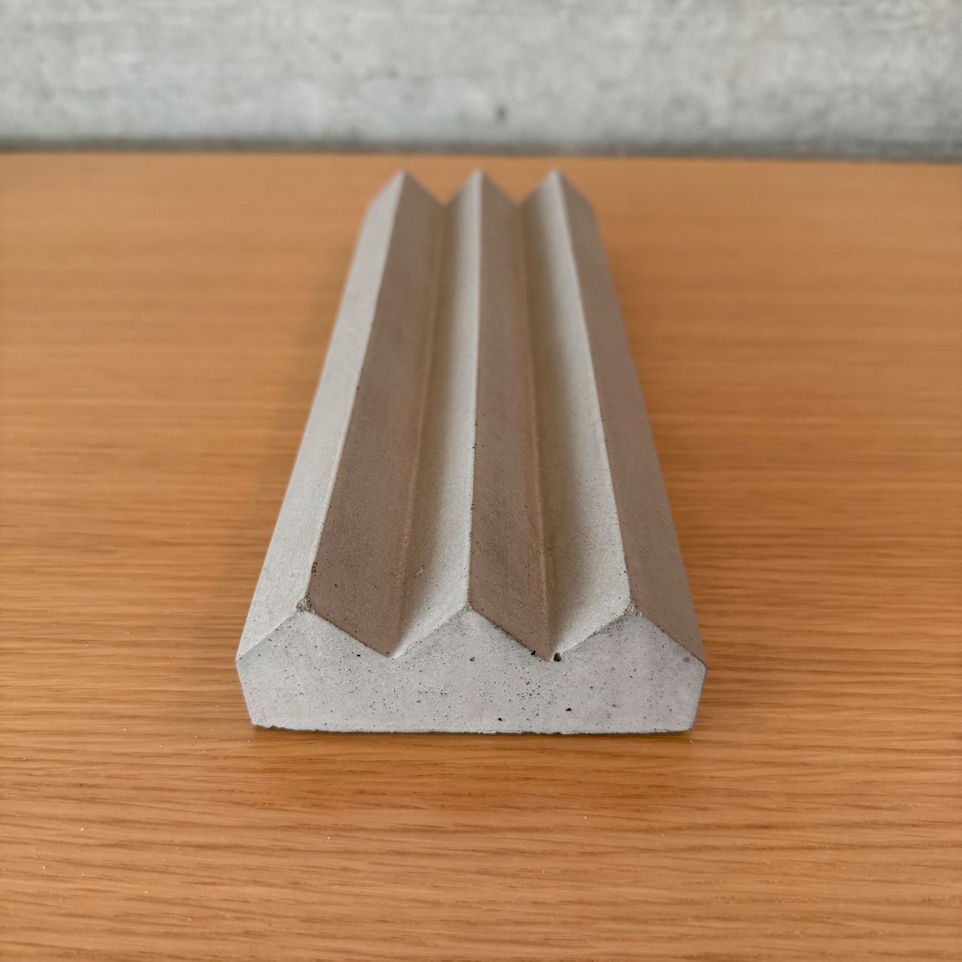 Tutte le decorazioni: Beton Display – Usato da Versoix venduto da thejewelryclub 2