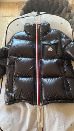 Moncler Daunenjacke (MONTBELIARD GIUBBOTTO)