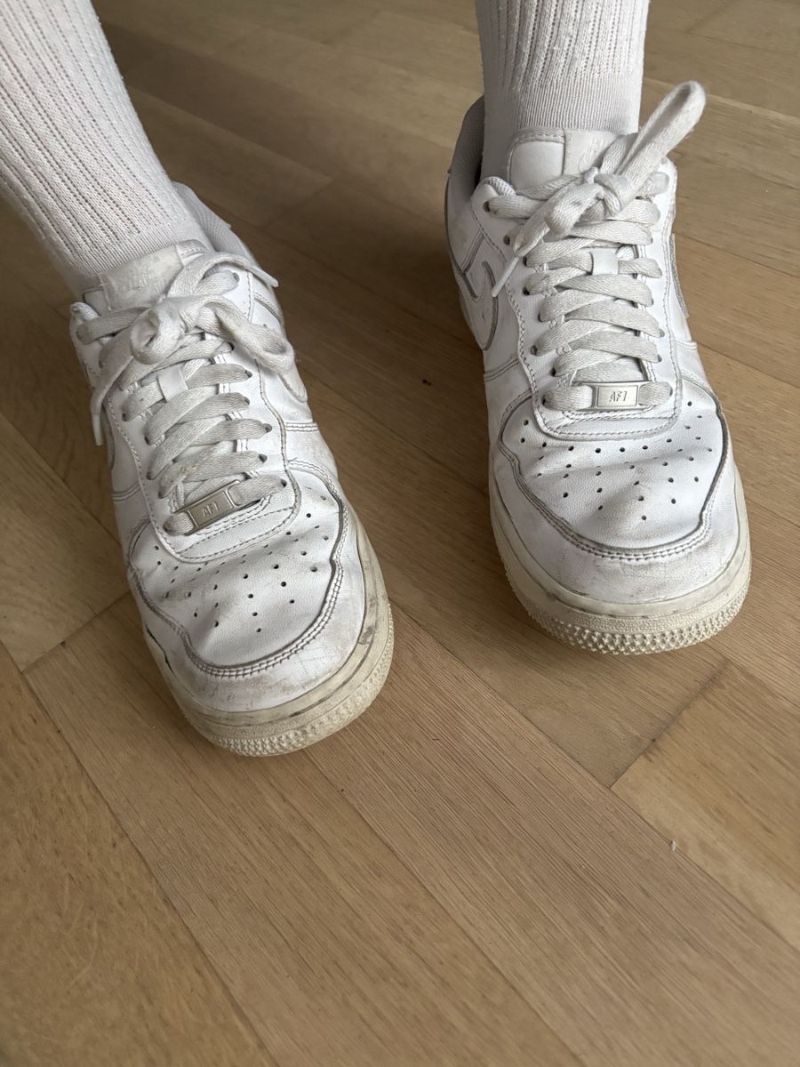 Nike Chaussures hommes: Used Nike AF1 – Défectueux à Strengelbach par Flobabo 4