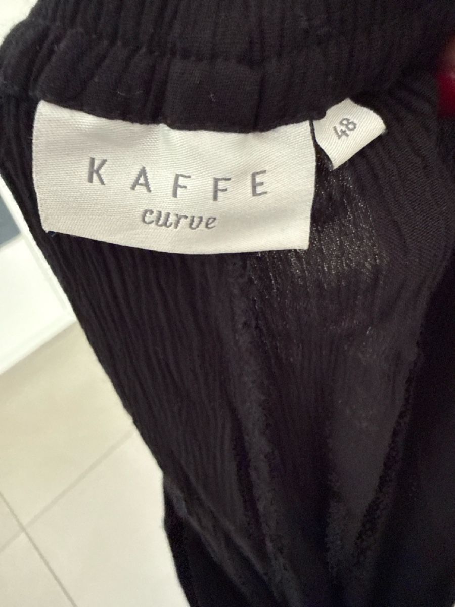 Hosen: Damen Hose schwarz Grösse 48 Kaffe curve  – Gebraucht aus Pfaffhausen von Beli94 1