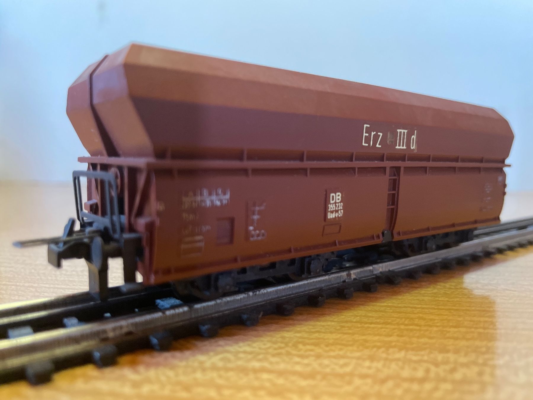 Trix Modelleisenbahnen: Trix Express H0 DB Erz III d – Gebraucht aus Suhr von Daneli7