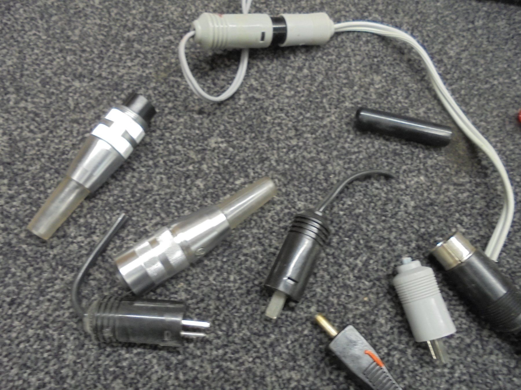 Casse acustiche: Diverse Stecker, Mikrofon, Lautsprecher, Akustik, Ton – Usato da Bassersdorf venduto da Pandir 4