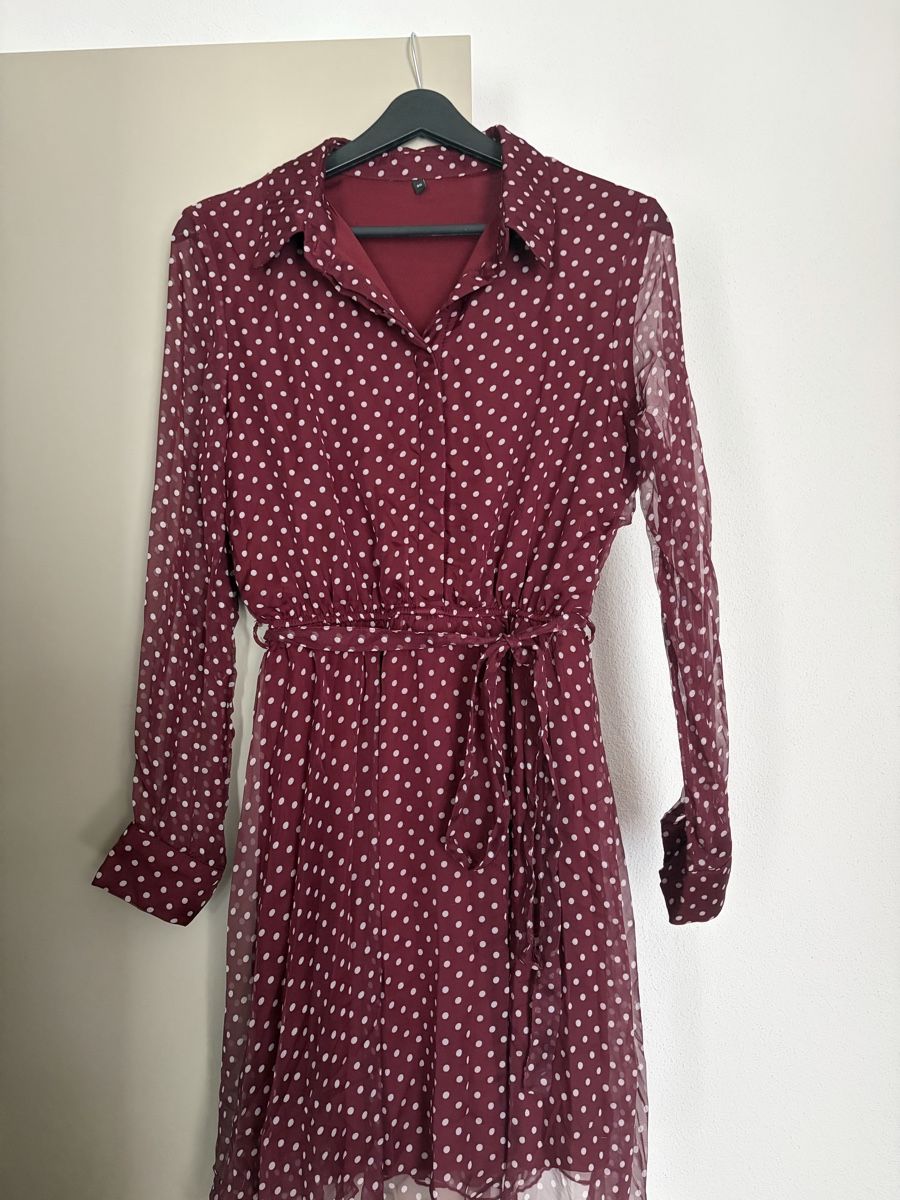 Vestiti: Kleid Polka Dot Bordeaux Grösse 40 Damen – Nuovo (secondo la descrizione) da Zürich venduto da Mss_sen 4