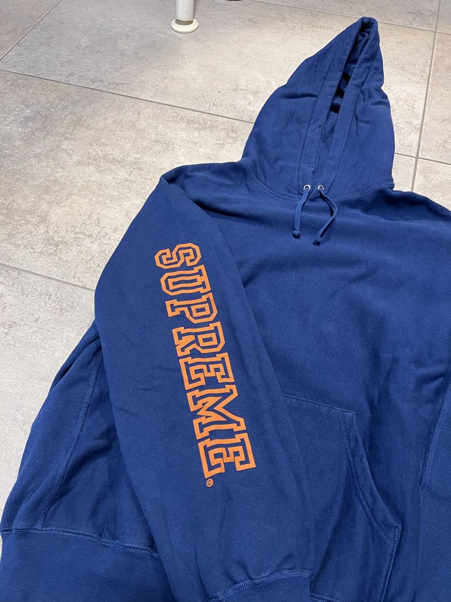 Pullover & Sweatshirts: Supreme Hoodie Lotto – Gebraucht aus Losone von igo_9qdh 5