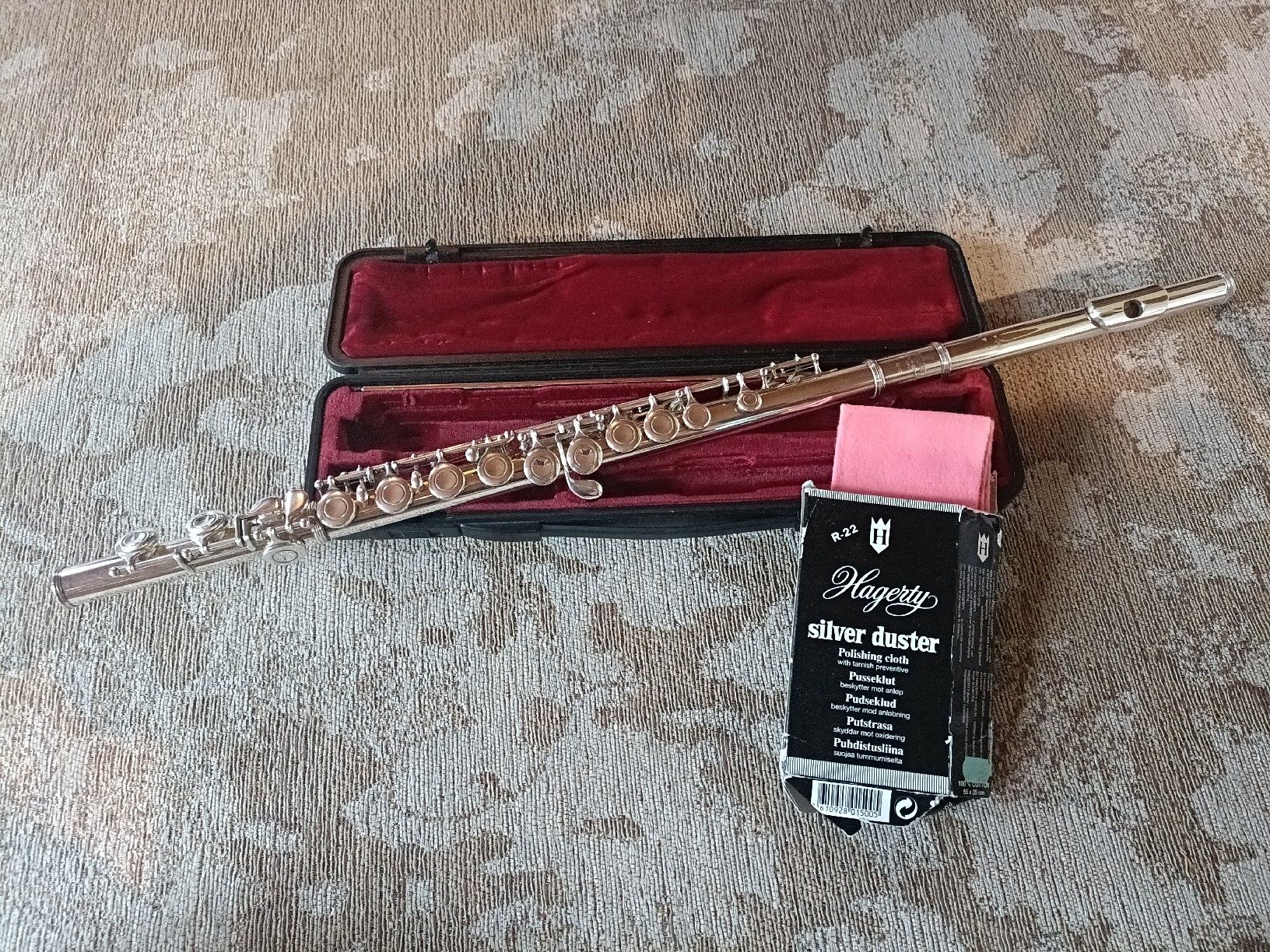 Yamaha Instruments de musique: Querflöte Yamaha mit Etui – D'occasion à Langnau b. Reiden par Sesig.20 2