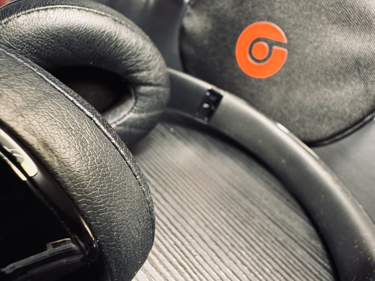Beats Cuffie: Beats Solo 3 - Wireless – Nuovo (secondo la descrizione) da Collonge-Bellerive venduto da alejan_0984 3