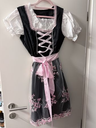 Dirndl mit Bluse & Schürze, Gr. M, neu !