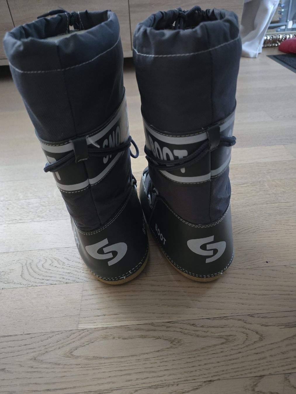 Scarpe da uomo: Snow Boots 38-40 – Nuovo (secondo la descrizione) da Oberägeri venduto da topCoach 4