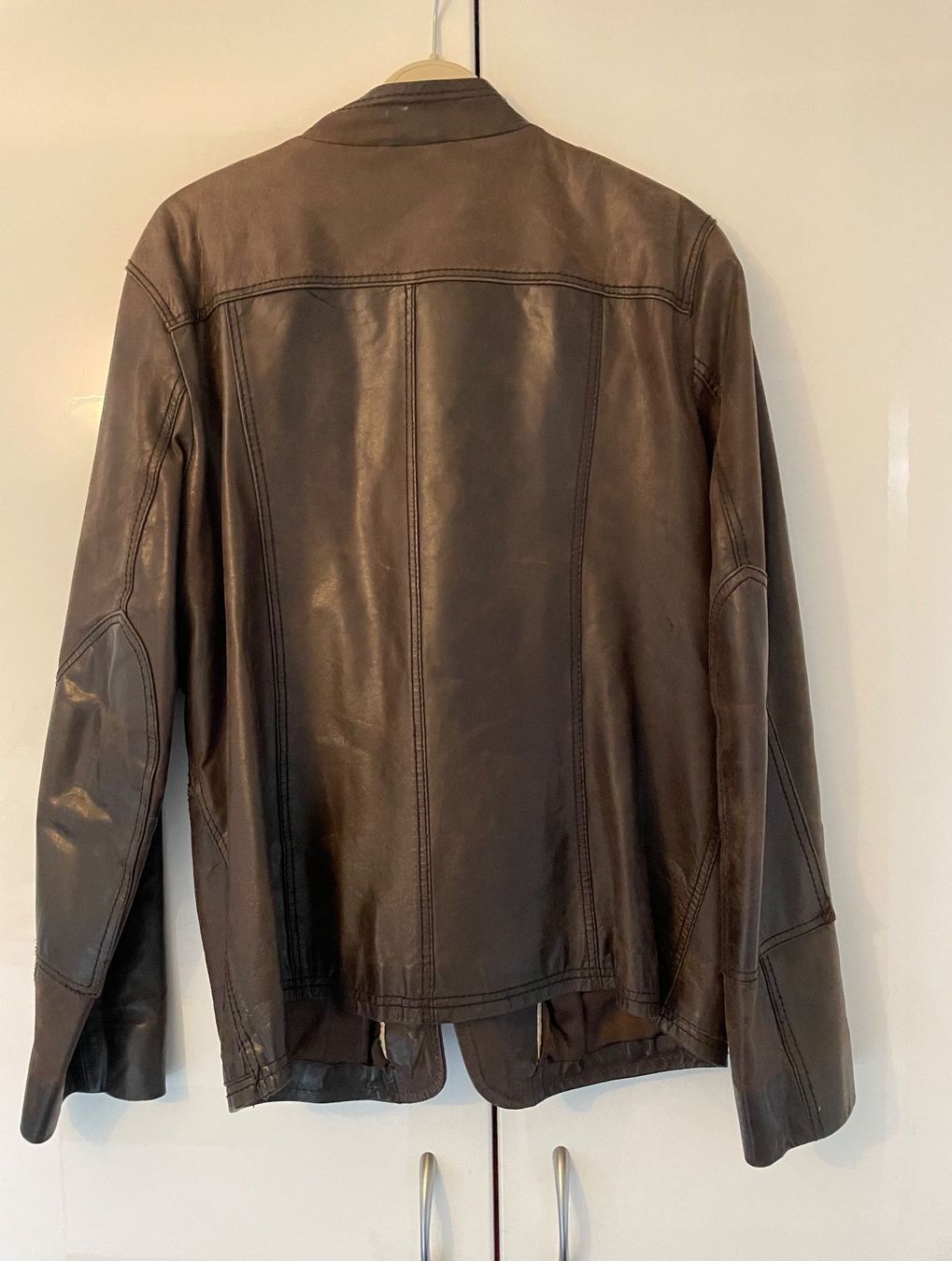 Giacche: Leder Jacke – Usato da Allschwil venduto da Filouactiv 1