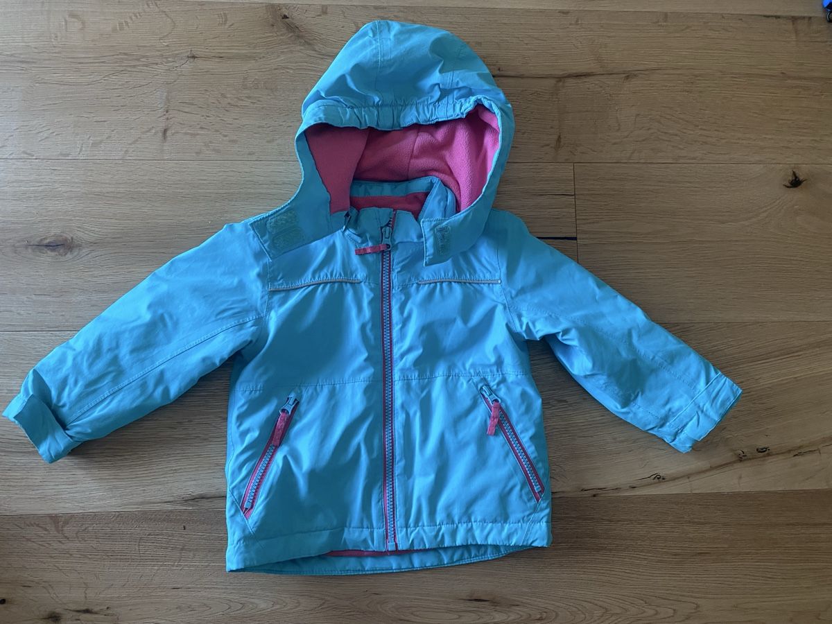 Jacken & Mäntel: Winterjacke 86/92 hellblau/pink – Gebraucht aus Neerach von Sixtine