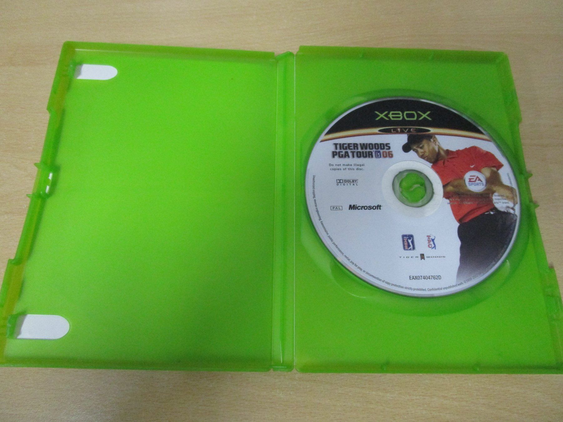 Microsoft Giochi: Tiger Woods PGA Tour 06 Microsoft Xbox XBOX – Usato da Goldau venduto da agestuffer 2