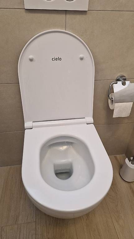 WC: 2 WC sospesi Cielo Enjoy – Usato da Cadempino venduto da sik8io 3