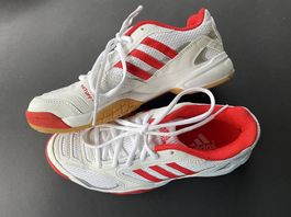 Adidas Turnsche, Hallenschuhe NEU! Gr. 38,5
