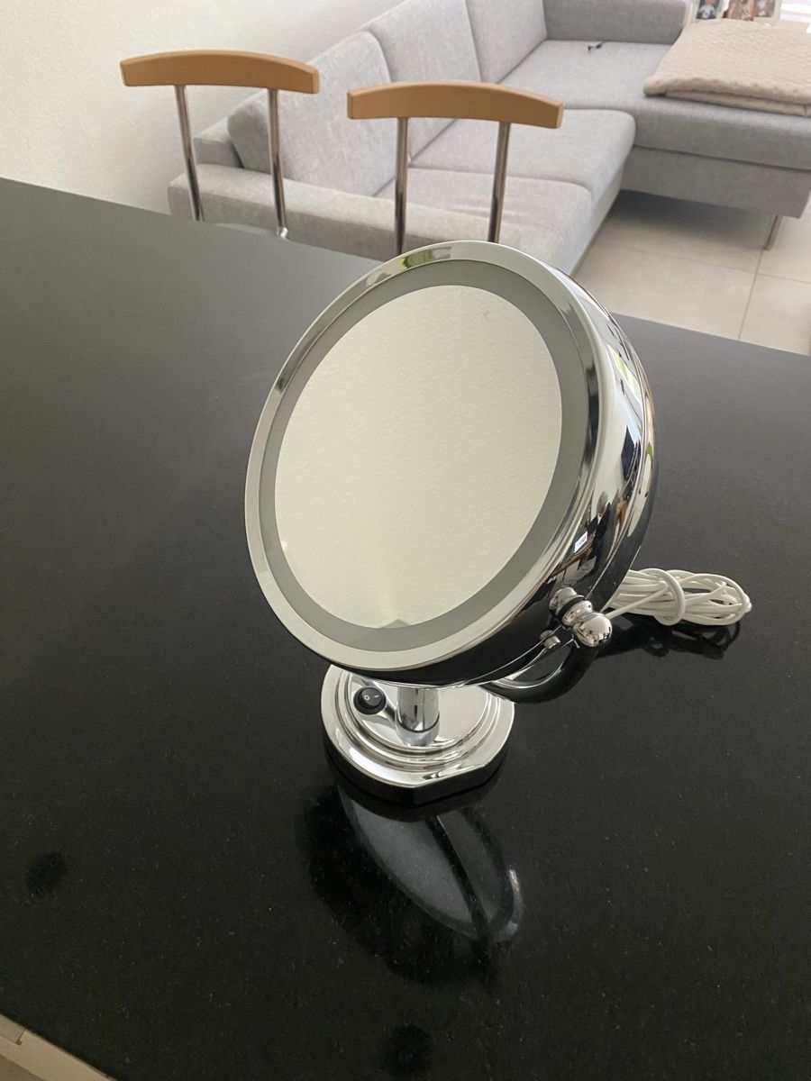 Specchi: Miroir Deluxe Babyliss – Nuovo (secondo la descrizione) da Menziken venduto da Chacharas 1