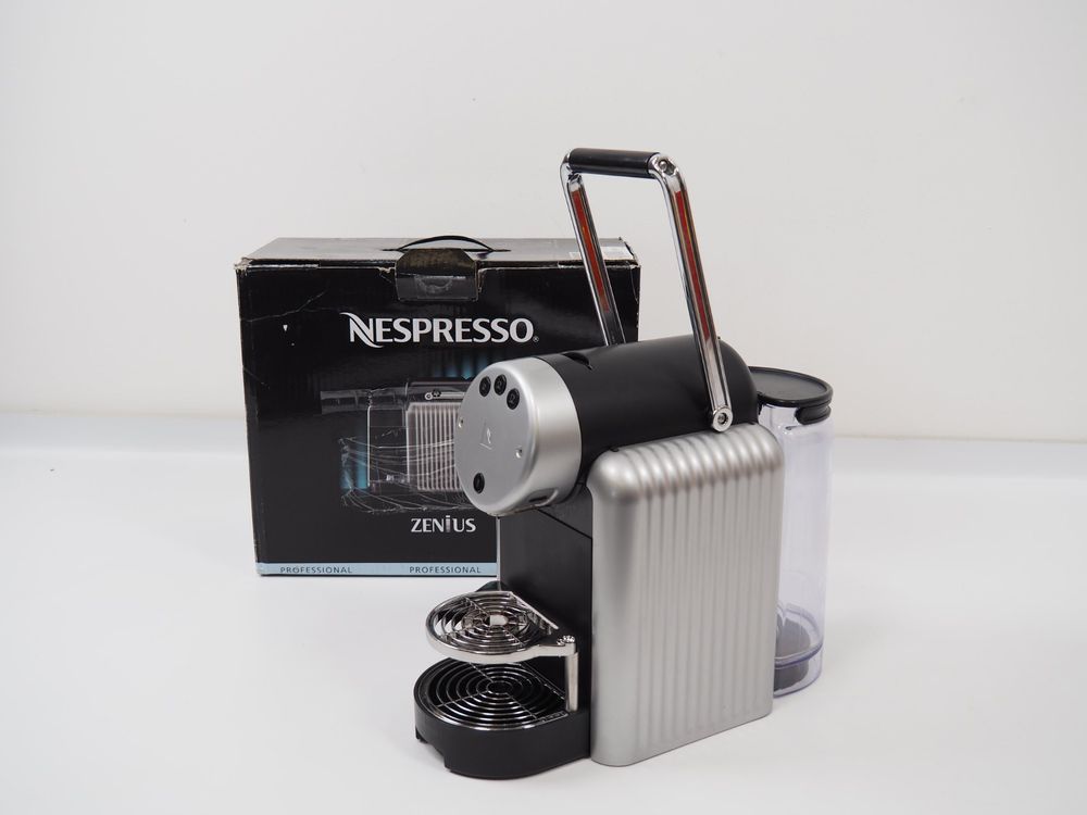 NESPRESSO Zenius Pro, defekt (24040743) (Defekt) in Zürich für CHF 66 ...