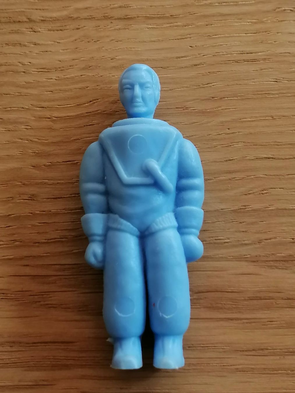 Statuette: Plastik Figur Astronaut - Manurba W. Germany – Usato da Basel venduto da vintagecollector