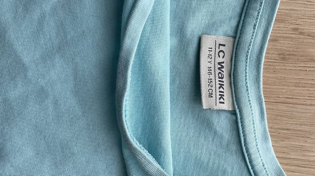 Blusen, T-Shirts & Tops: T-Shirt Gr. 146/152 – Gebraucht aus Zürich von nop4 1