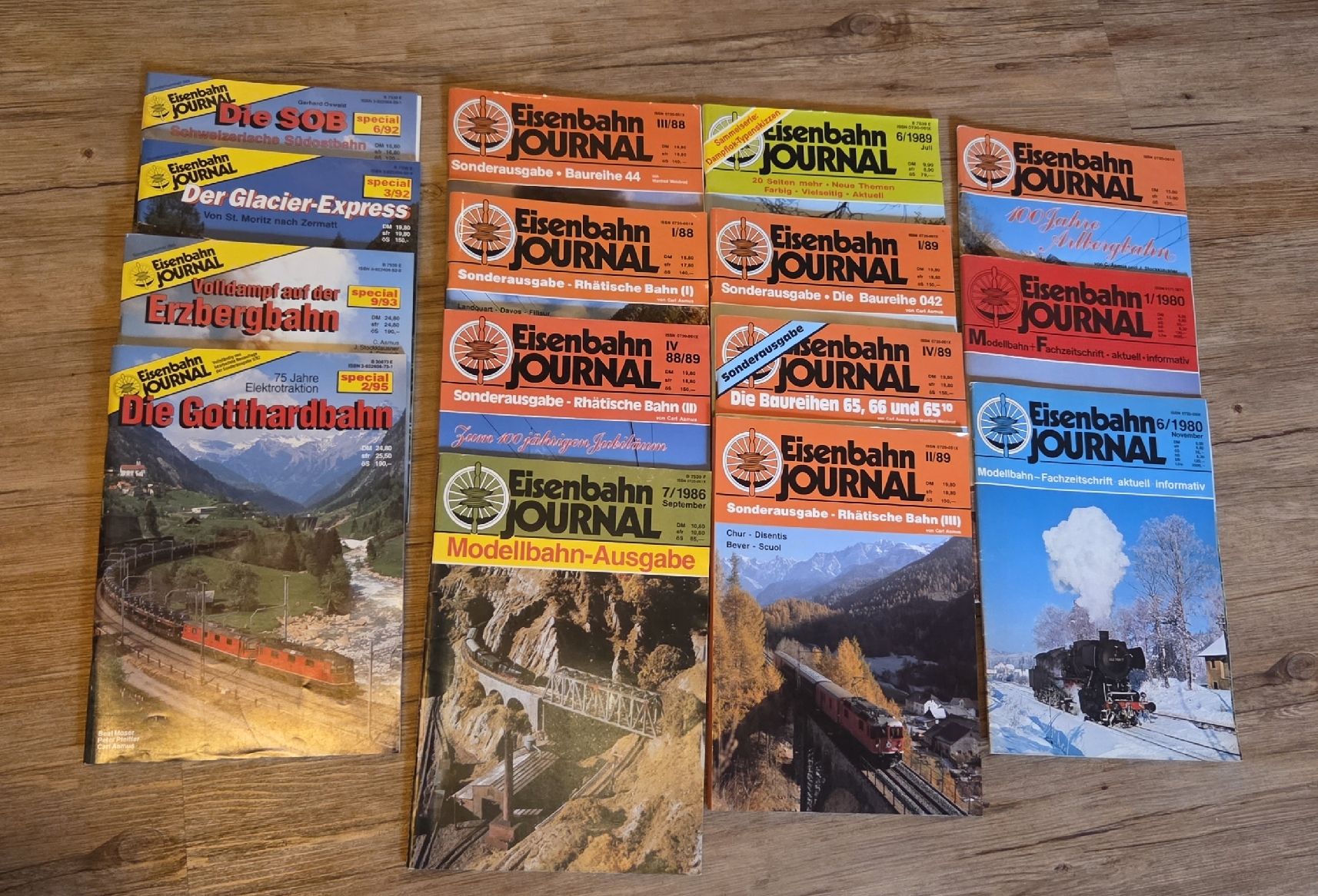 Riviste & Magazine: Eisenbahn Journal – Usato da Einsiedeln venduto da Emausi