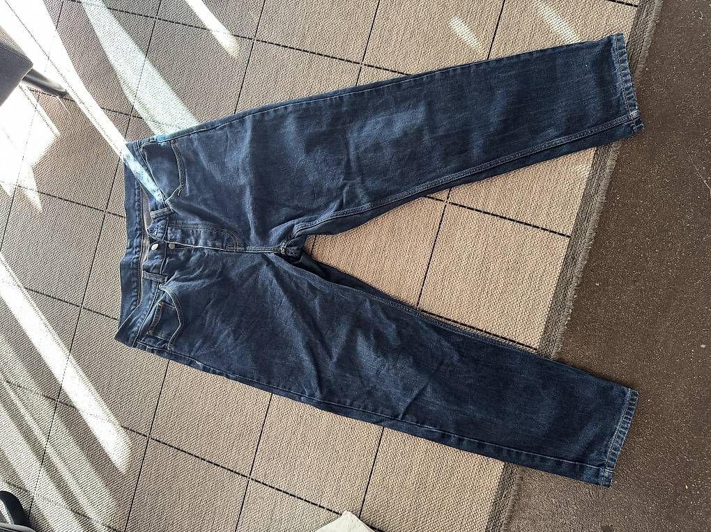 Jeans: Carhartt Jeans – Usato da Gibswil venduto da Hagen.184 2