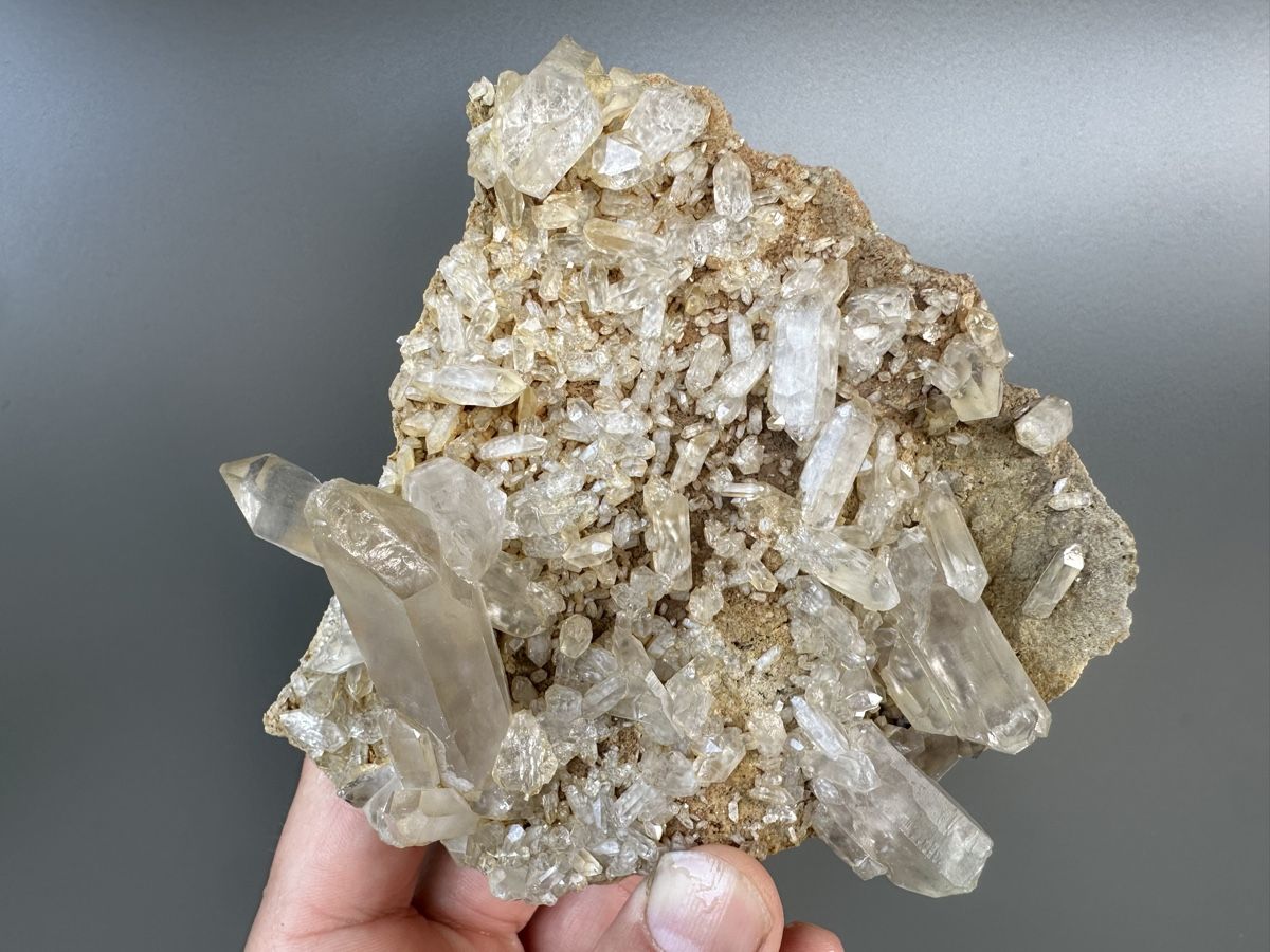 Mineralien & Heilsteine: Heller Rauchquarz Val Cavardiras – Gebraucht aus Oberuzwil von Crystall0 2