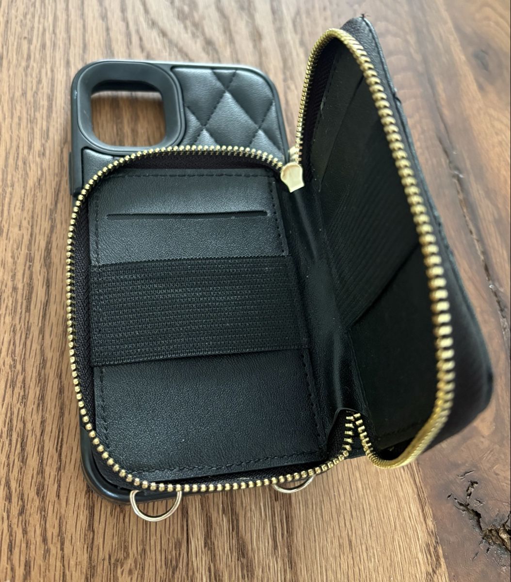 Altro in  Abbigliamento & Accessori: iPhone Case Hülle – Usato da Kirchberg BE venduto da Dr.Nixon
