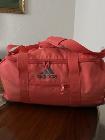 Original Adidas Sporttasche Gereinigt in sehr gutem Zustand