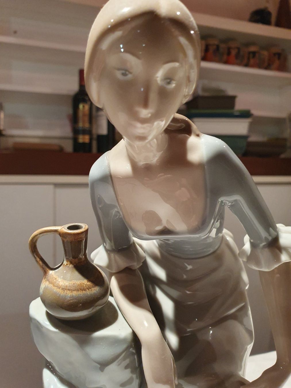 Lladro Statuette: Porzellan Figur "Wasserträgerin" Lladro Stil – Usato da Basel venduto da M2 3