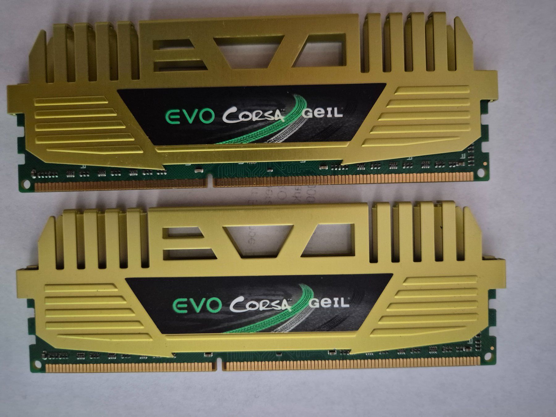 Memory / RAM: 2x 8GB PC3-10660 CL9-9-9-24 – Gebraucht aus Roggwil BE von GLDANI 1